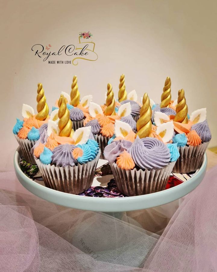 Unicorn cupcakes