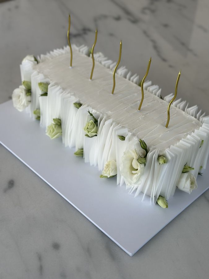 White ruffle